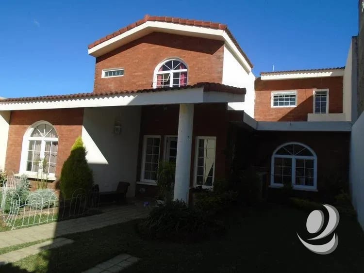 Casa en Venta en Sector A-1 San Cristobal Mixco — Casa en Venta en Zona 8 Mixco, Guatemala, Ciudad — foto 1 de 16