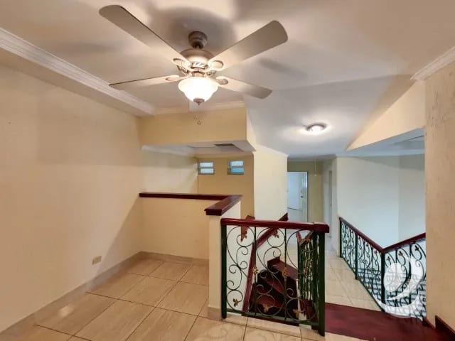 Casa en Venta fuera de garita, por Pinares — Casa en Venta en Zona 8 Mixco, Guatemala, Ciudad — foto 5 de 17