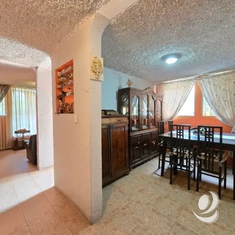 Casa grande en Venta en San Cristóbal y 2 Apartamentos — Casa en Venta en Zona 8 Mixco, Guatemala, Ciudad — foto 5 de 15