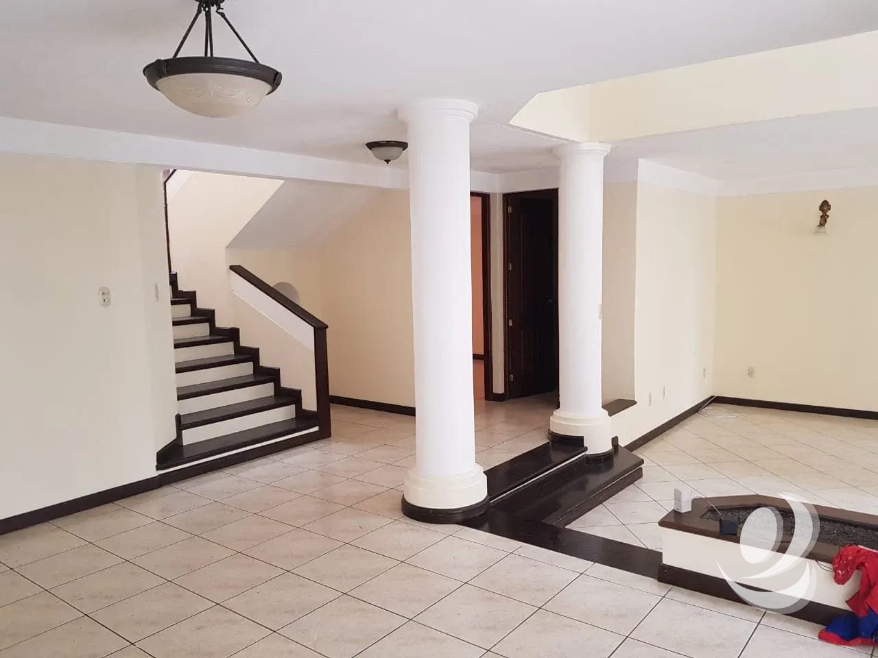 Casa en Venta Carretera a El Salvador Fraijanes — Casa en Venta en Carretera a El Salvador, Guatemala, Ciudad — foto 2 de 14