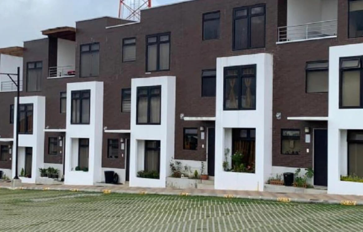 Vendo casa en Carretera a El Salvador Km. 18.5 REMATE BANCARIO — Casa en Venta en Álika Club Residencial, Carretera a El Salvador, Guatemala, Ciudad — foto 4 de 17