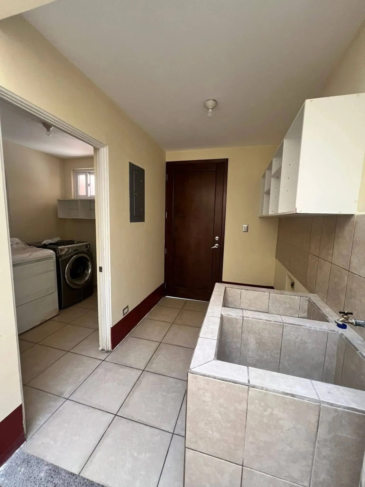 Vendo casa en Zona 16 SAN ISIDRO CONDOMINIO EXCLUSIVO — Casa en Venta en Ensenada de San Isidro, Zona 16, Guatemala, Ciudad — foto 10 de 17