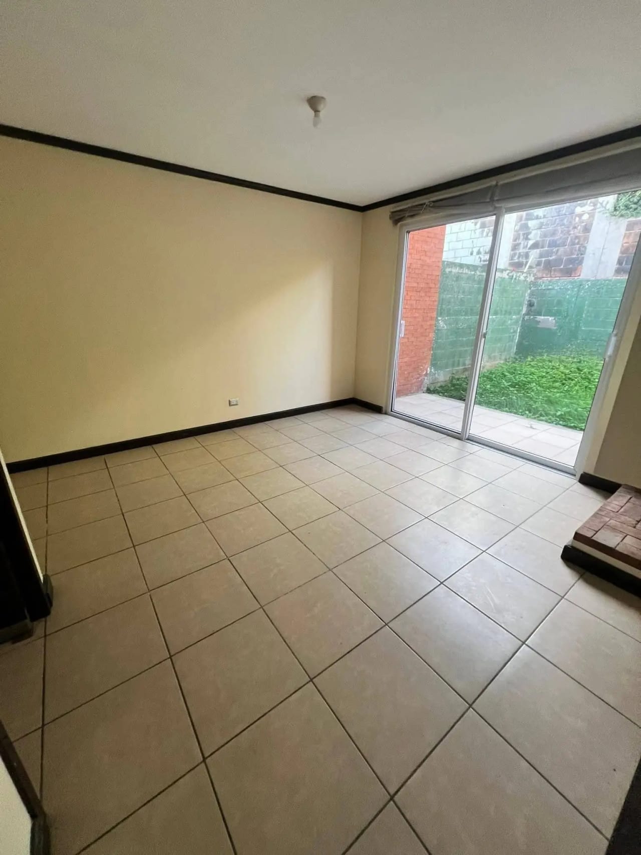 Vendo casa en Zona 16 SAN ISIDRO CONDOMINIO EXCLUSIVO — Casa en Venta en Ensenada de San Isidro, Zona 16, Guatemala, Ciudad — foto 8 de 17