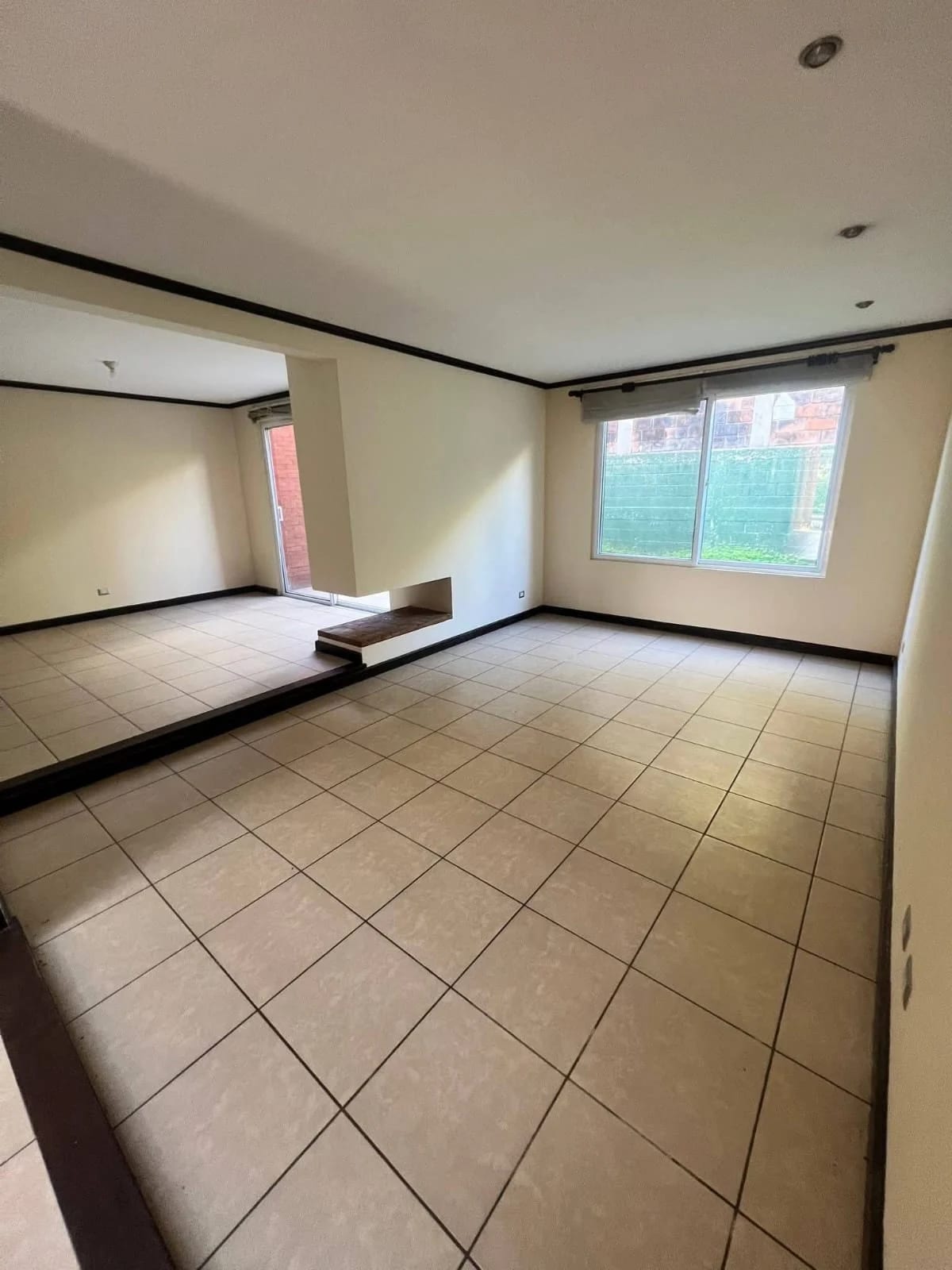 Vendo casa en Zona 16 SAN ISIDRO CONDOMINIO EXCLUSIVO — Casa en Venta en Ensenada de San Isidro, Zona 16, Guatemala, Ciudad — foto 15 de 17