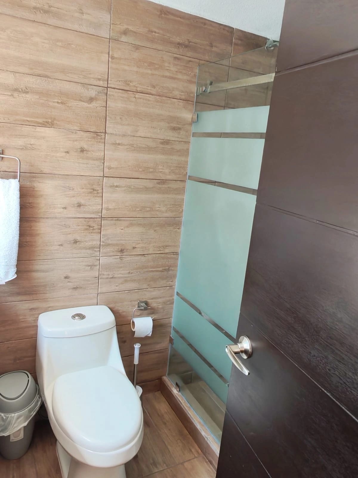 Vendo casa en Carretera a El Salvador CONDOMINIO NUEVO ARRAZOLA — Casa en Venta en Carretera a El Salvador, Guatemala, Ciudad — foto 9 de 17