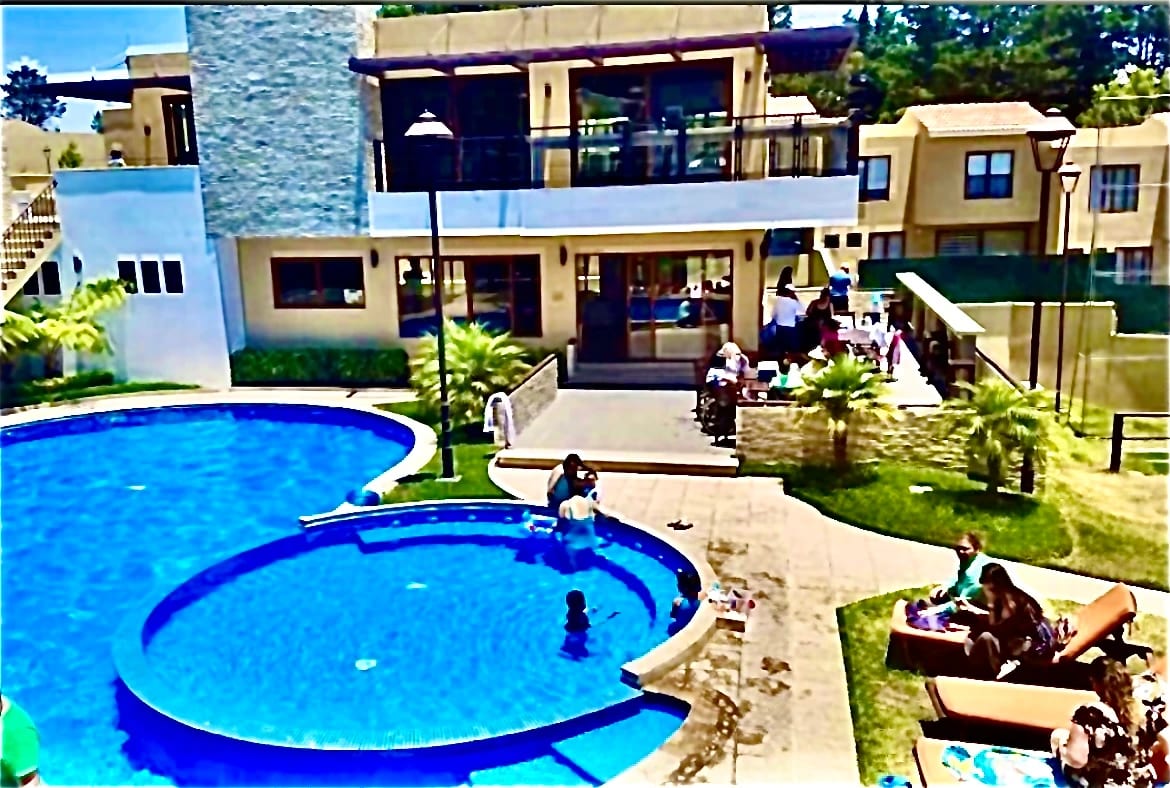 Vendo casa en Carretera a El Salvador CONDOMINIO SOBRE CARRETERA — Casa en Venta en Cumbres de La Arboleda, Carretera a El Salvador, Guatemala, Ciudad — foto 3 de 17