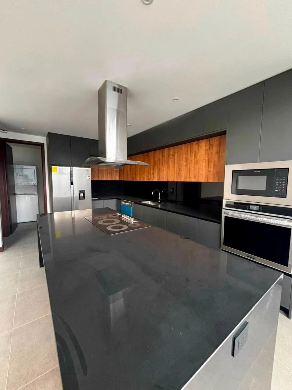 Rento casa en Zona 10 CONDOMINIO DE LUJO — Casa en Alquiler en Zona 10, Guatemala, Ciudad — foto 17 de 17