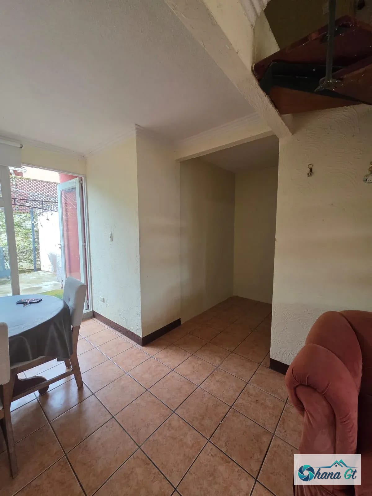 CASA EN VENTA, INGRESO POR KM 16.5 CAES — Casa en Venta en Carretera a El Salvador, Guatemala, Ciudad — foto 5 de 16