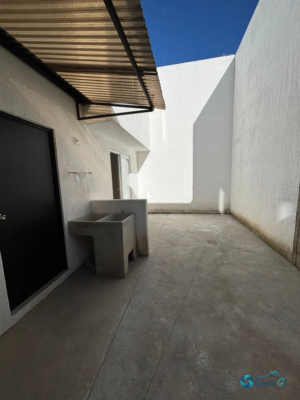 CASA EN RENTA ENTRADA KM 16.5 POR OLMECA, CAES — Casa en Alquiler en Carretera a El Salvador, Guatemala, Ciudad — foto 9 de 13
