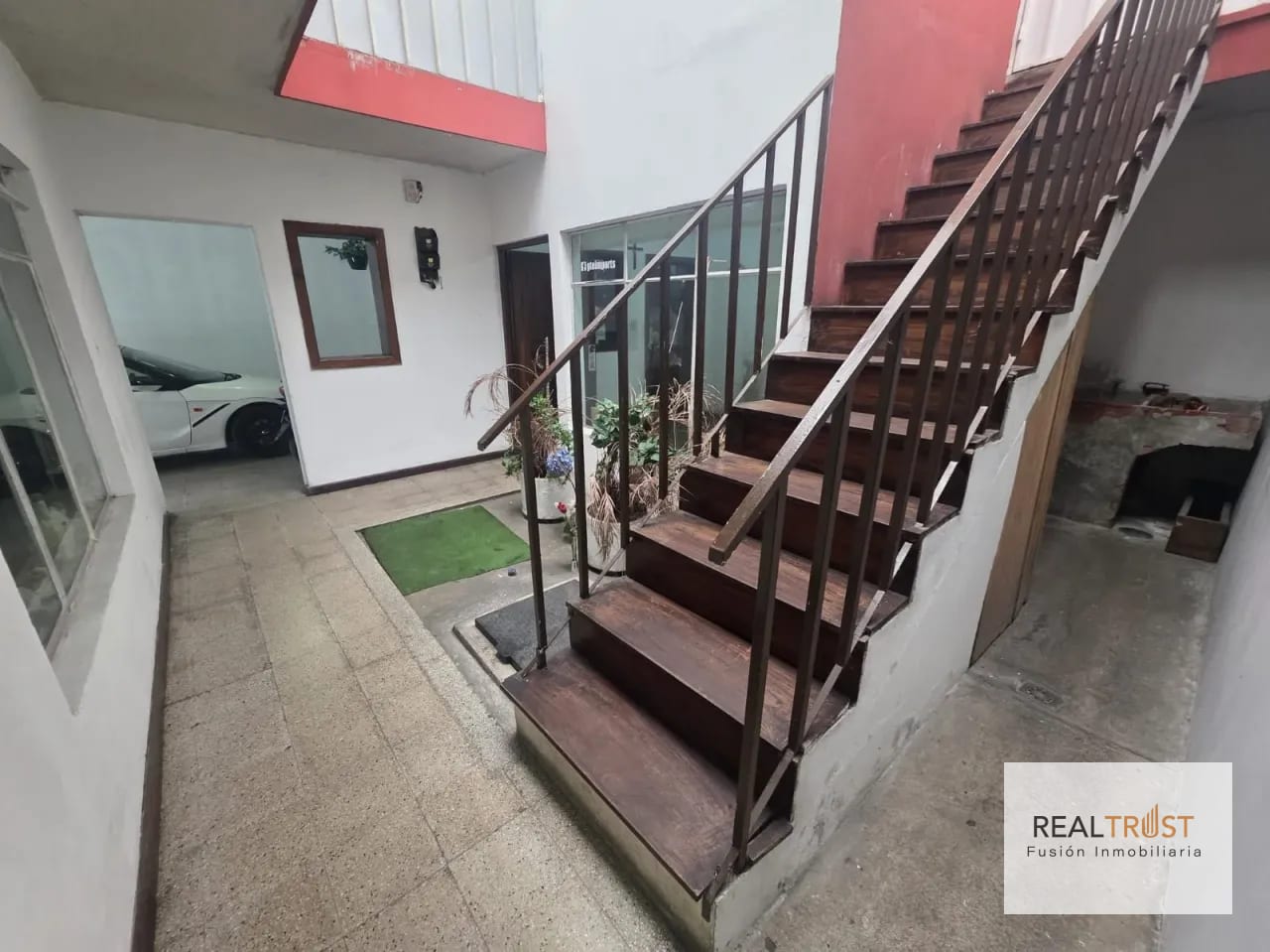 CASA EN VENTA ZONA 7 CALZADO MATEO FLORES PARA OFICINAS O VIVIENDA — Casa en Venta en Zona 7, Guatemala, Ciudad — foto 13 de 13