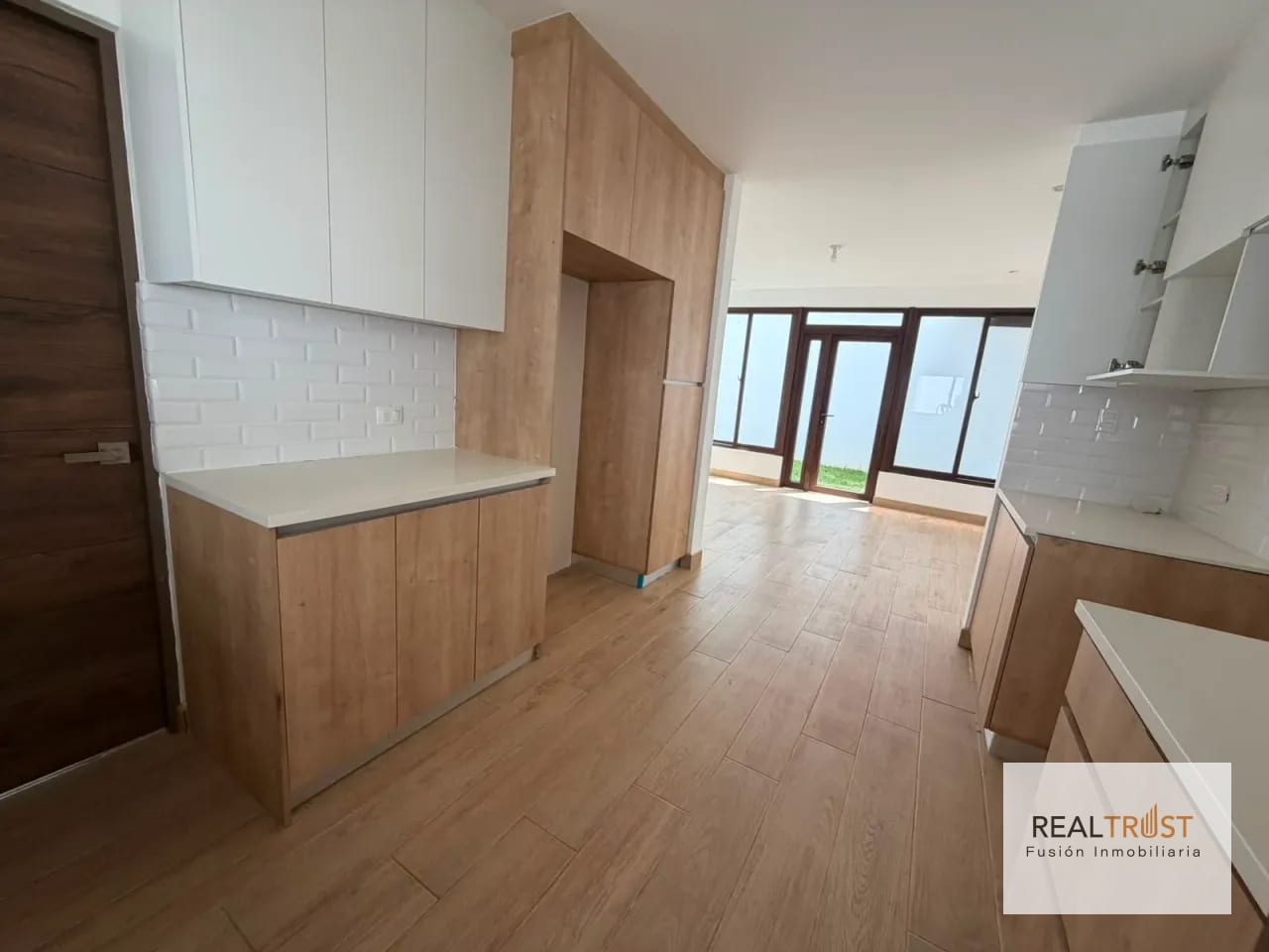 Casa en Venta KM 17.5 CES Arrazola 1 — Casa en Venta en Carretera a El Salvador, Guatemala, Ciudad — foto 4 de 11