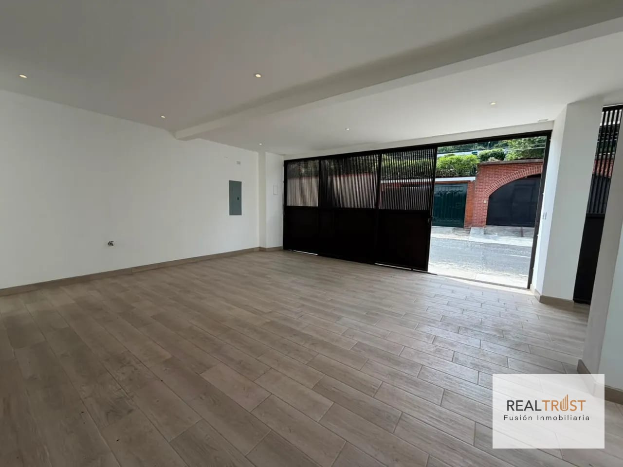 Casa en Venta KM 17.5 CES Arrazola 1 — Casa en Venta en Carretera a El Salvador, Guatemala, Ciudad — foto 4 de 17
