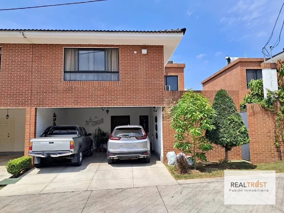 Casa en venta zona 16 Portal de San Isidro — Casa en Venta en Zona 16, Guatemala, Ciudad — foto 2 de 10