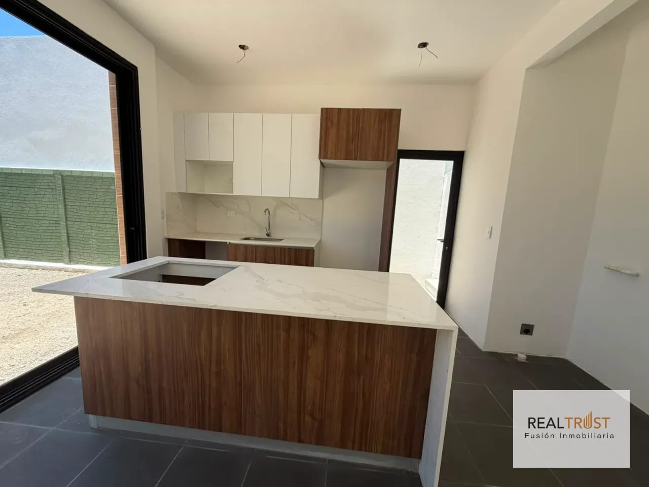 Casas en Venta en las 7 Gotas San Vicente Km.19 — Casa en Venta en Carretera a El Salvador, Guatemala, Ciudad — foto 14 de 15