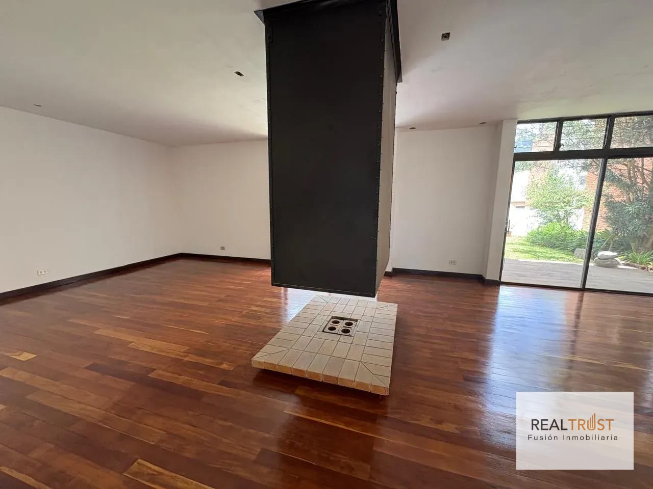 Casa en Renta el Prado Zona 10 — Casa en Alquiler en Zona 10, Guatemala, Ciudad — foto 8 de 17
