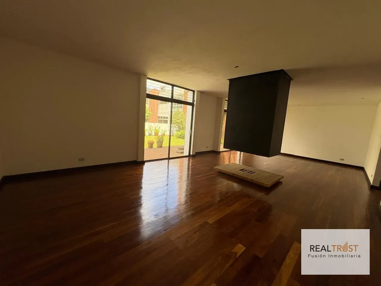 Casa en Renta el Prado Zona 10 — Casa en Alquiler en Zona 10, Guatemala, Ciudad — foto 10 de 17
