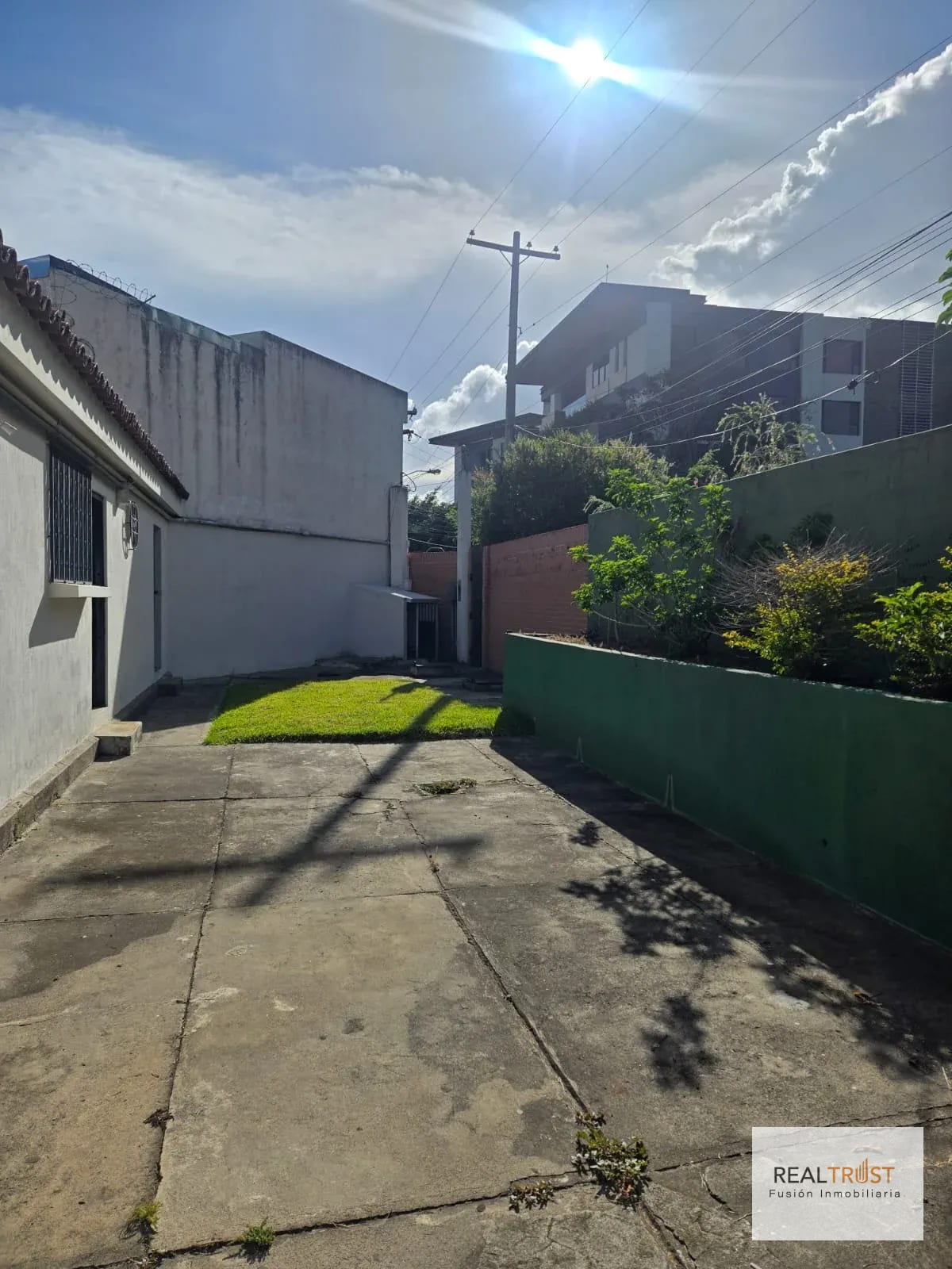 Casa en renta Oakland zona 10 — Casa en Alquiler en Zona 10, Guatemala, Ciudad — foto 7 de 10