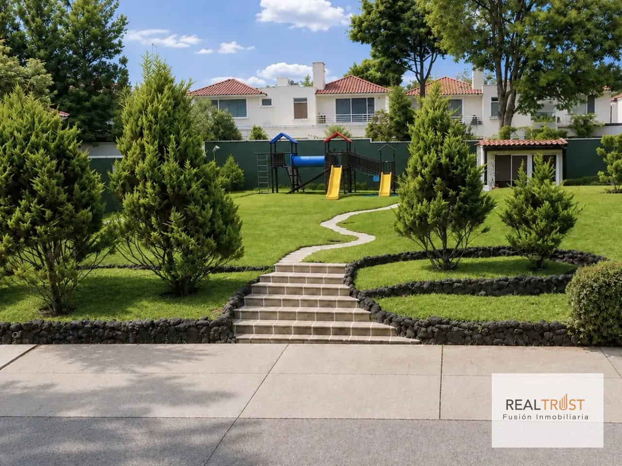 Casa en Venta Enfrente del Portal del Bosque KM 23 CES — Casa en Venta en Carretera a El Salvador, Guatemala, Ciudad — foto 1 de 13