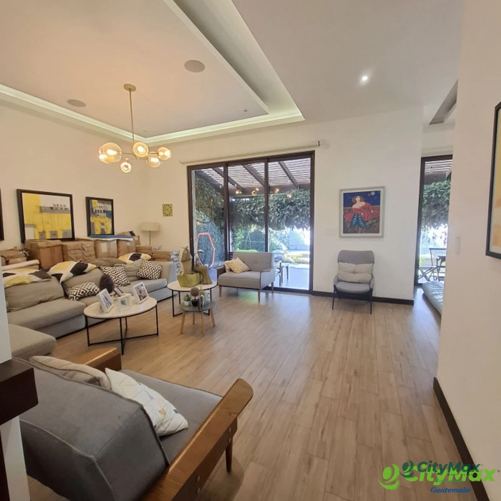Casa de venta en Lomas de San Isidro Zona 16 - 6