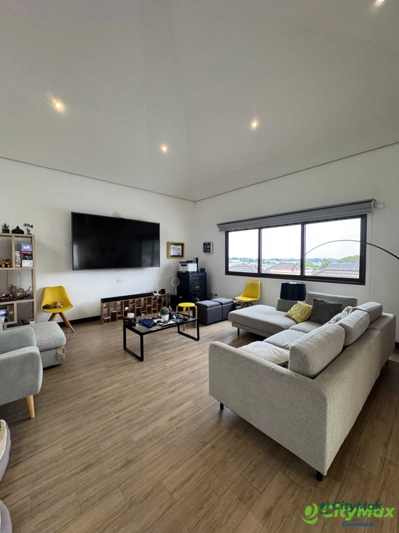 Casa de venta en Lomas de San Isidro Zona 16 - 8