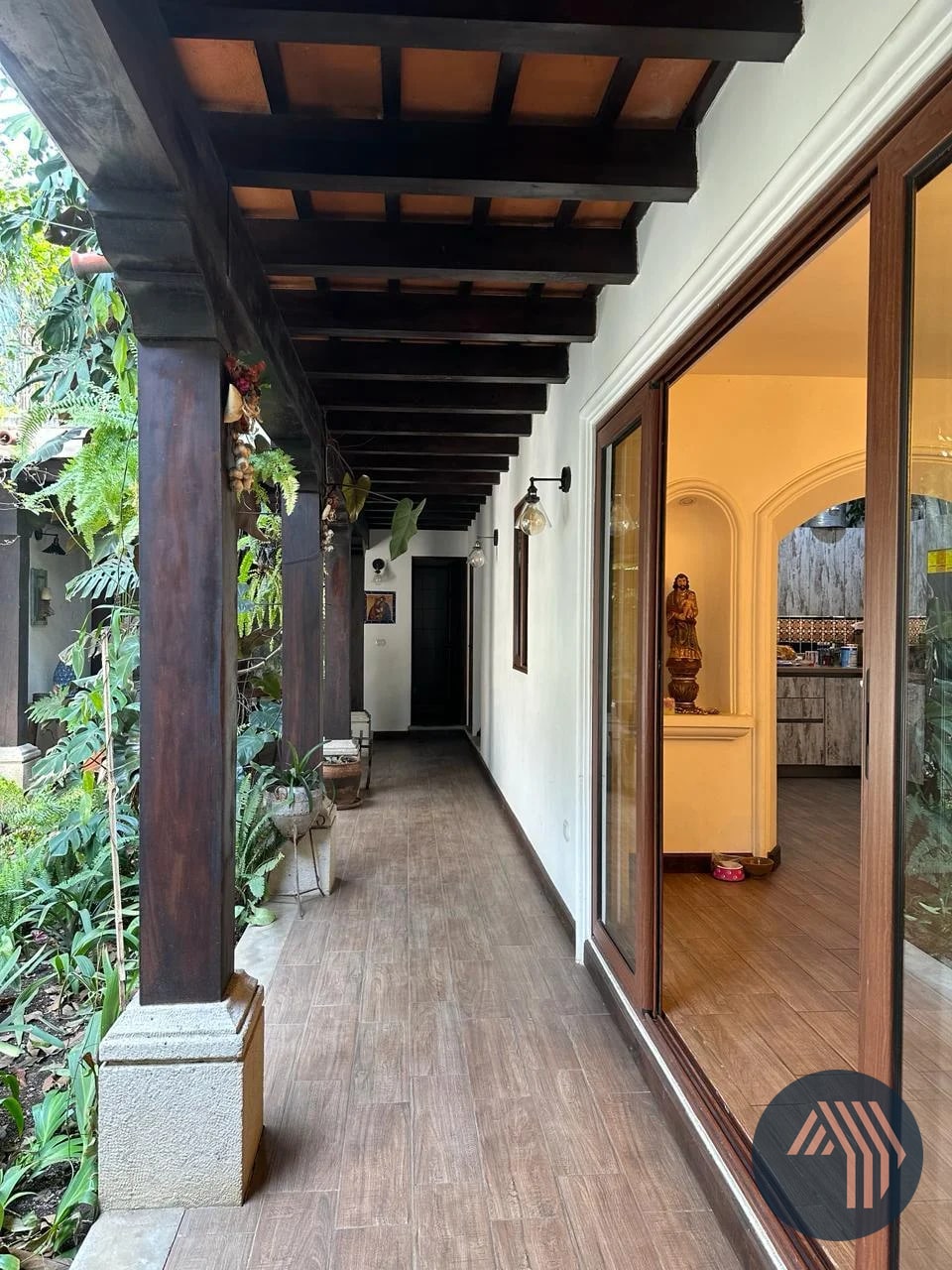 VENTA DE HERMOSA CASA COLONIAL - EL CAFETAL, ANTIGUA — Casa en Venta en Ciudad Vieja, Sacatepéquez — foto 6 de 17