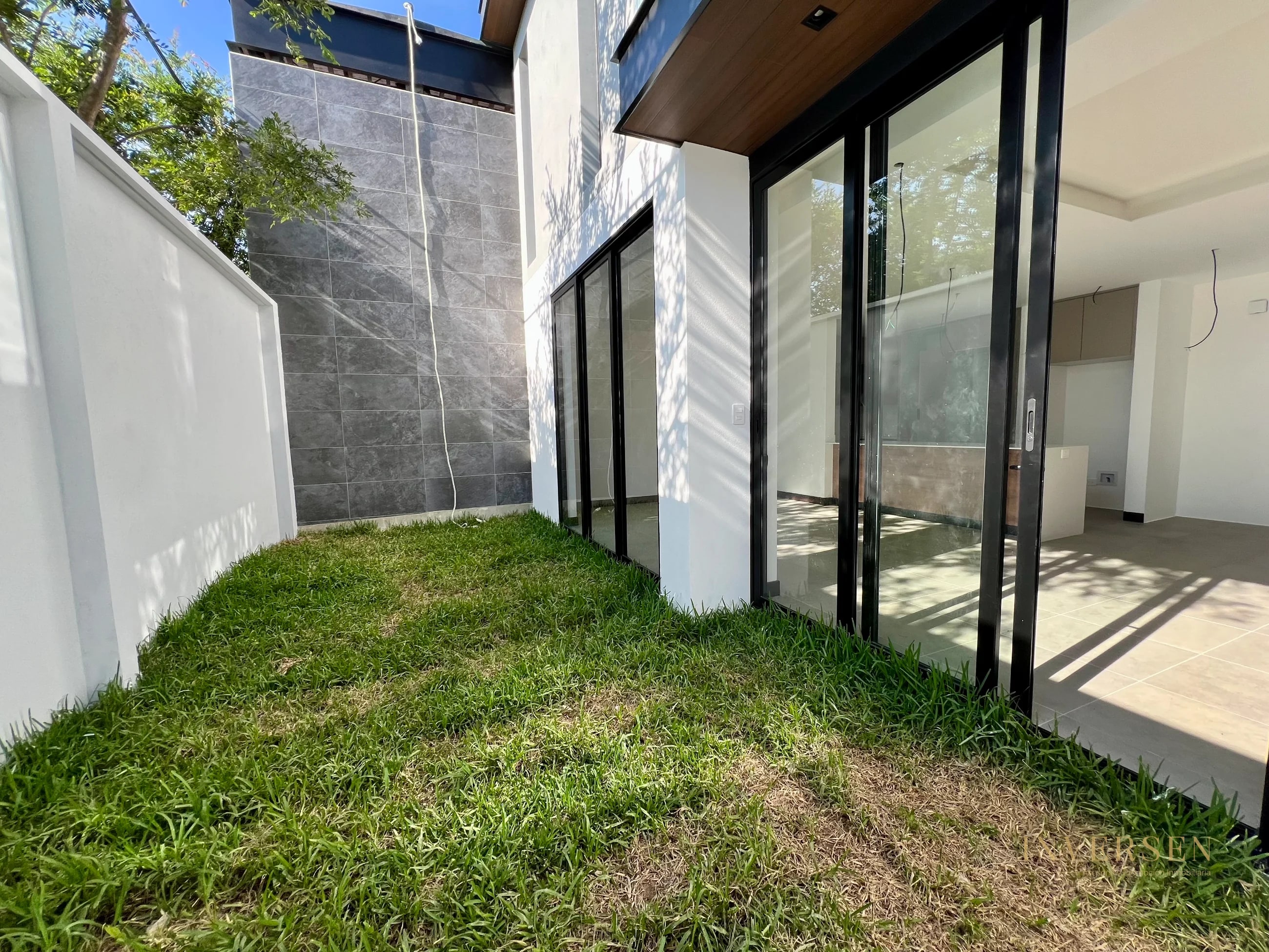 Casa en venta en zona 10 - Molie - 4