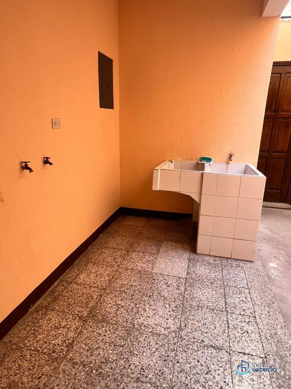 Casa en venta en Las Orquídeas, Sector A-1, San Cristóbal - 2
