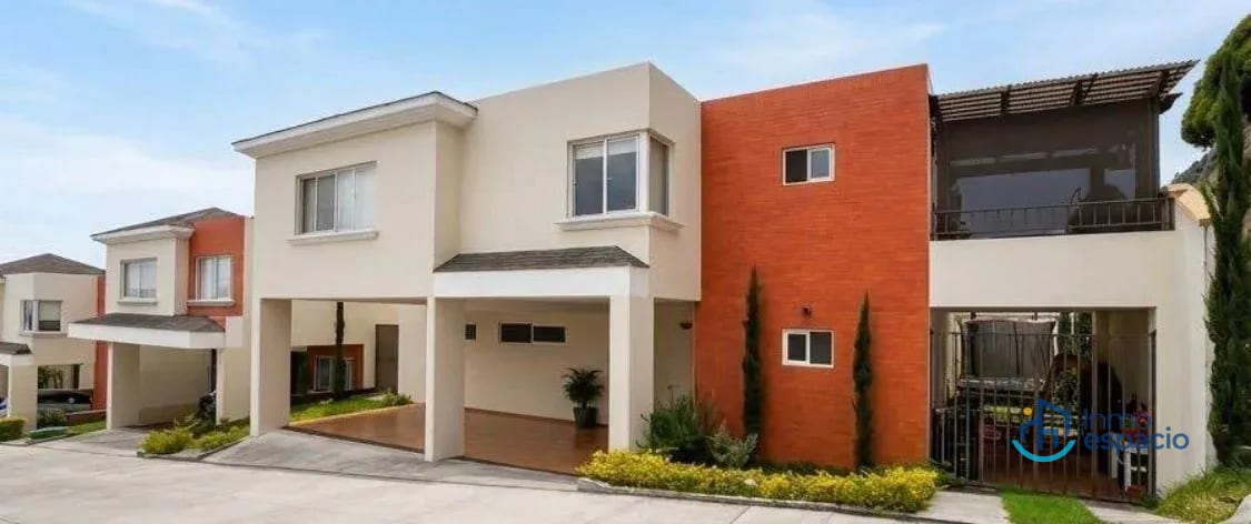 📍 CASA EN VENTA - Zona 7 de Mixco — Casa en Venta en El Encinal, Zona 7 Mixco, Guatemala, Ciudad — foto 1 de 4