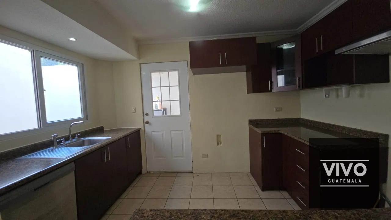 Se vende, Hacienda de Las Flores, Villa Nueva — Casa en Venta en Villa Nueva, Guatemala, Ciudad — foto 4 de 12