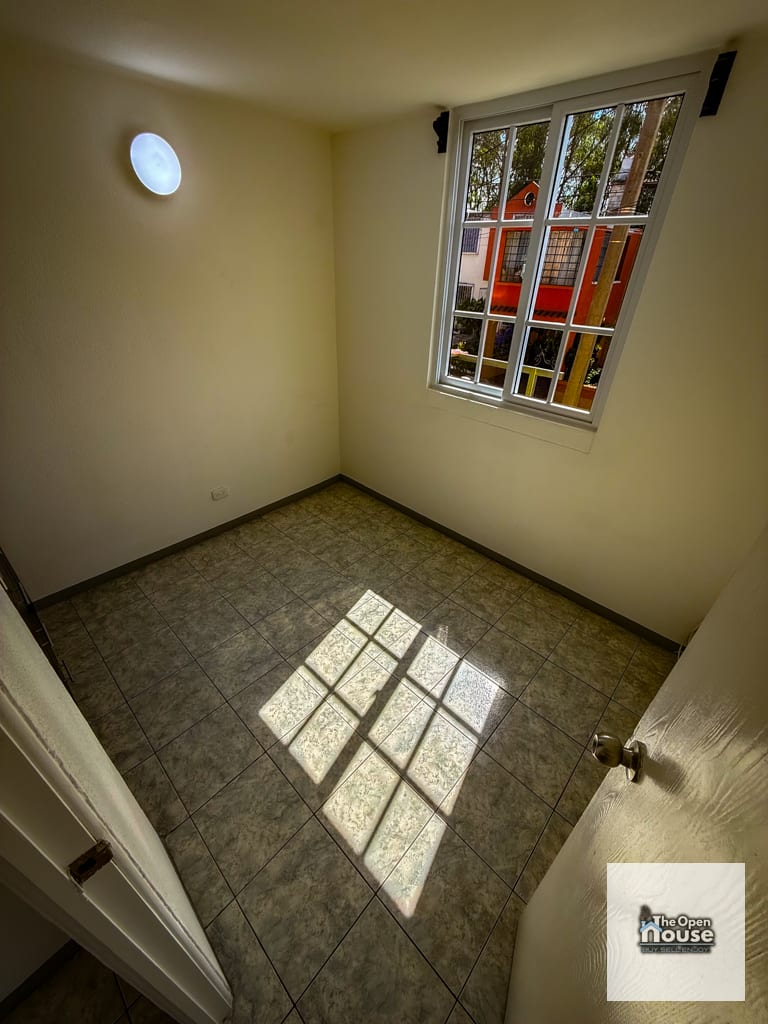Casa en Venta – Alamedas de Santa Clara, Villa Nueva — Casa en Venta en alamedas de santa clara, Villa Nueva, Guatemala, Ciudad — foto 12 de 17