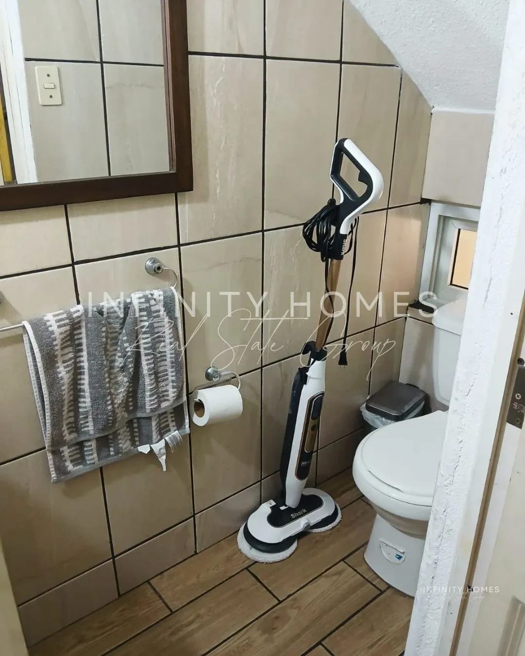 CASA EN VENTA CONDOMINIO PRIVADO | ZONA 12 — Casa en Venta en Villa Sol, Zona 12, Guatemala, Ciudad — foto 8 de 17