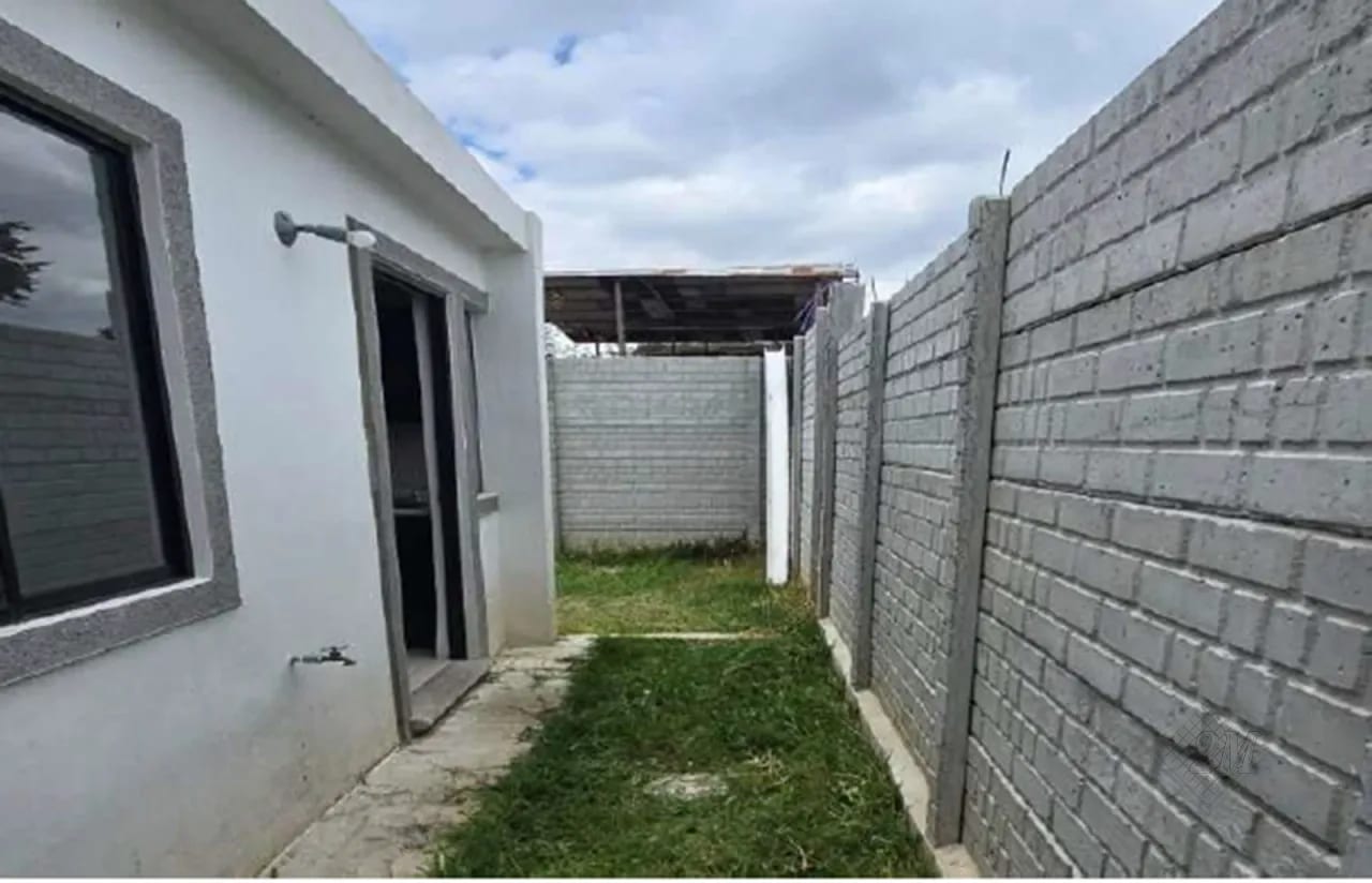 SENDEROS DE MONTECRISTO ALDEA EL PLANTAR SAN JOSE PINULA, VENDO BONITA CASA — Casa en Venta en San José Pinula, Guatemala, Ciudad — foto 8 de 11