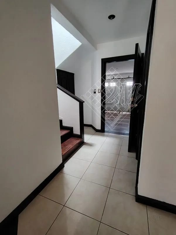 CAES KM 19.4, Villas el Pinar, Atrás de Starbucks, Fraijanes, Casa en Venta — Casa en Venta en Villas del Pinar, Carretera a El Salvador, Guatemala, Ciudad — foto 1 de 14