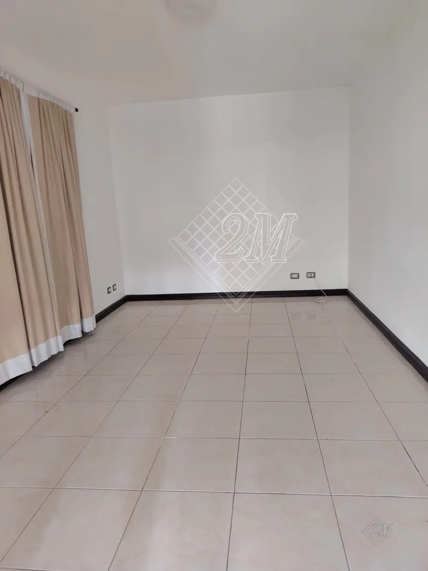CAES KM 19.4, Villas el Pinar, Atrás de Starbucks, Fraijanes, Casa en Venta — Casa en Venta en Villas del Pinar, Carretera a El Salvador, Guatemala, Ciudad — foto 4 de 14