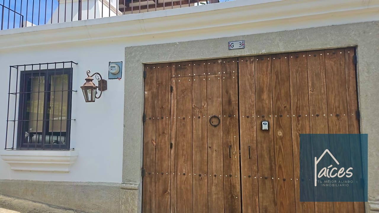 Casa Amueblada en Venta en BARRIOS COLONIALES, Antigua, Sacatepequez (D) — Casa en Venta en Antigua, Sacatepéquez — foto 11 de 14