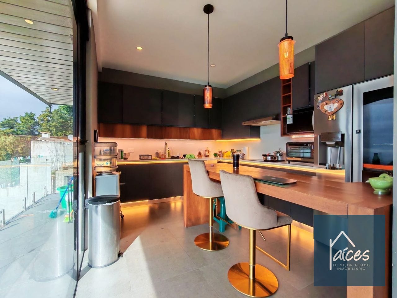 Casa en venta CAES Km. 9.5 ALTOS DE MONTEBELLO (*20) — Casa en Venta en Montebello II, Carretera a El Salvador, Guatemala, Ciudad — foto 1 de 10