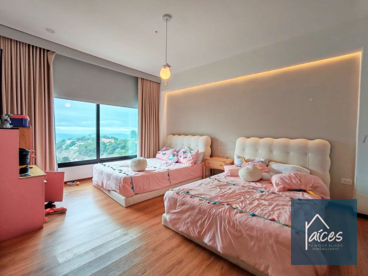 Casa en venta CAES Km. 9.5 ALTOS DE MONTEBELLO (*20) — Casa en Venta en Montebello II, Carretera a El Salvador, Guatemala, Ciudad — foto 4 de 10