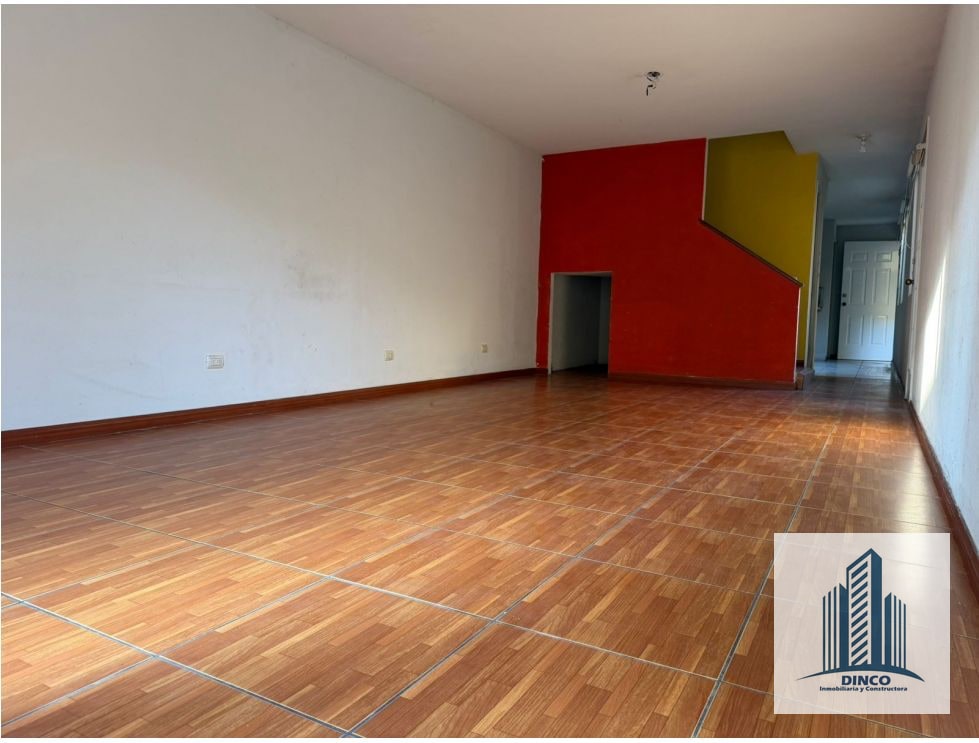Vendo Casa en Ciudad Santa Clara - Villa Nueva - 2