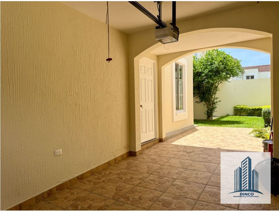 Vendo Casa En Condado El Naranjo - Z.4 de Mixco — Casa en Venta en Condado Naranjo, Zona 4 Mixco, Guatemala, Ciudad — foto 4 de 9