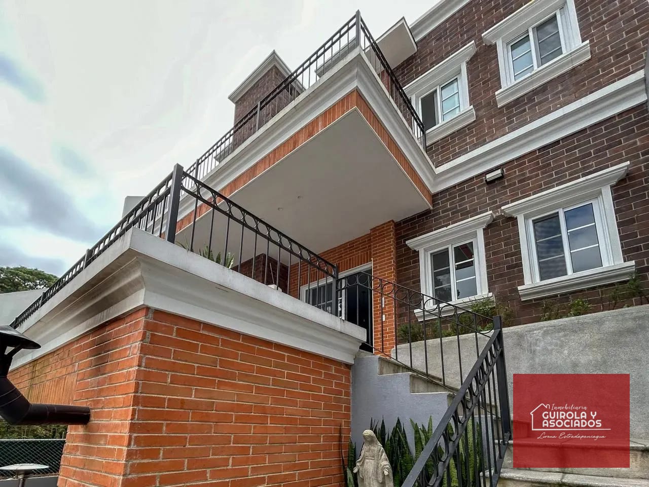 Bella Casa en Venta en Santa Rosalia 127CVSTD — Casa en Venta en Santa Rosalia La Laguna, Carretera a El Salvador, Guatemala, Ciudad — foto 2 de 17