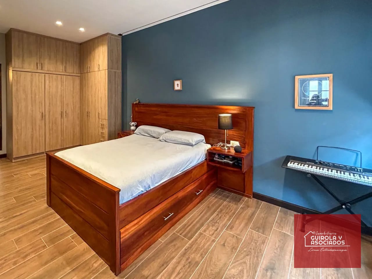 Bella Casa en Venta en Santa Rosalia 127CVSTD — Casa en Venta en Santa Rosalia La Laguna, Carretera a El Salvador, Guatemala, Ciudad — foto 13 de 17
