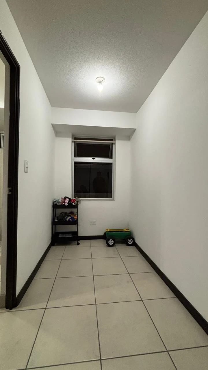 Apartamento en Venta Condominio Alegría (Amueblado) Condado El Naranjo. Alameda Norte — Apartamento en Venta en Condado Naranjo, Zona 4 Mixco, Guatemala, Ciudad — foto 8 de 13
