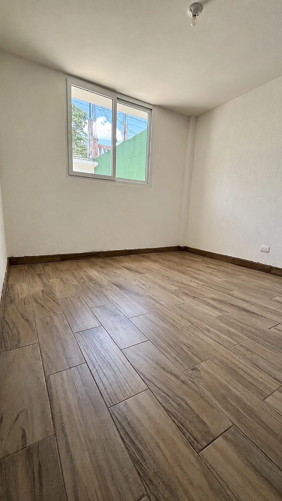 Casa en Venta | Residenciales Metropolitana | Zona 11 de Mixco — Casa en Venta en Colinas de Minerva, Zona 11 Mixco, Guatemala, Ciudad — foto 6 de 11