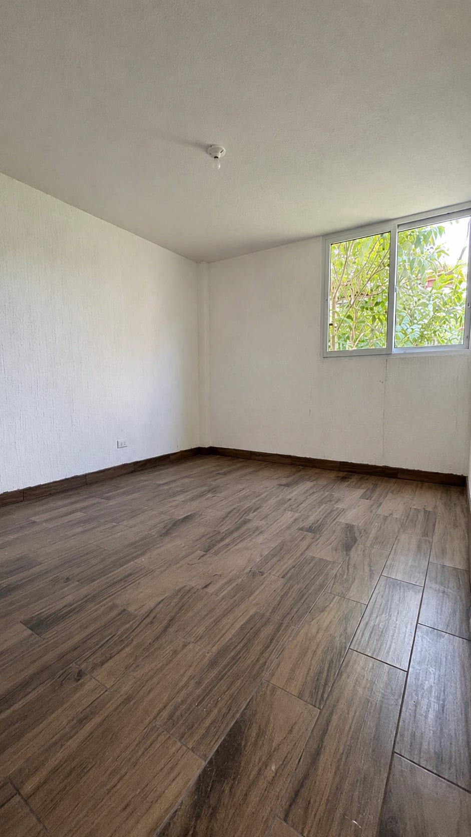 Casa en Venta | Residenciales Metropolitana | Zona 11 de Mixco — Casa en Venta en Colinas de Minerva, Zona 11 Mixco, Guatemala, Ciudad — foto 9 de 11
