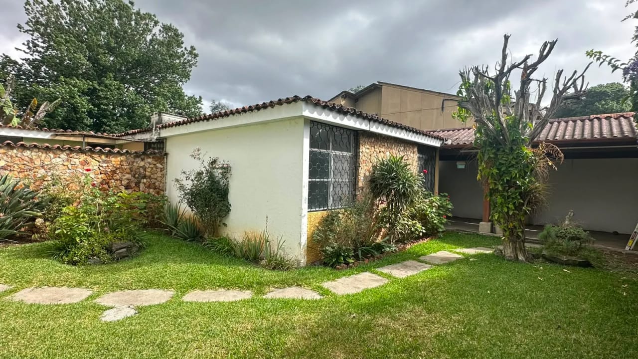 Casa en Renta para Oficinas o Negocio zona 15 — Casa en Alquiler en Vista Hermosa III, Zona 15, Guatemala, Ciudad — foto 1 de 12