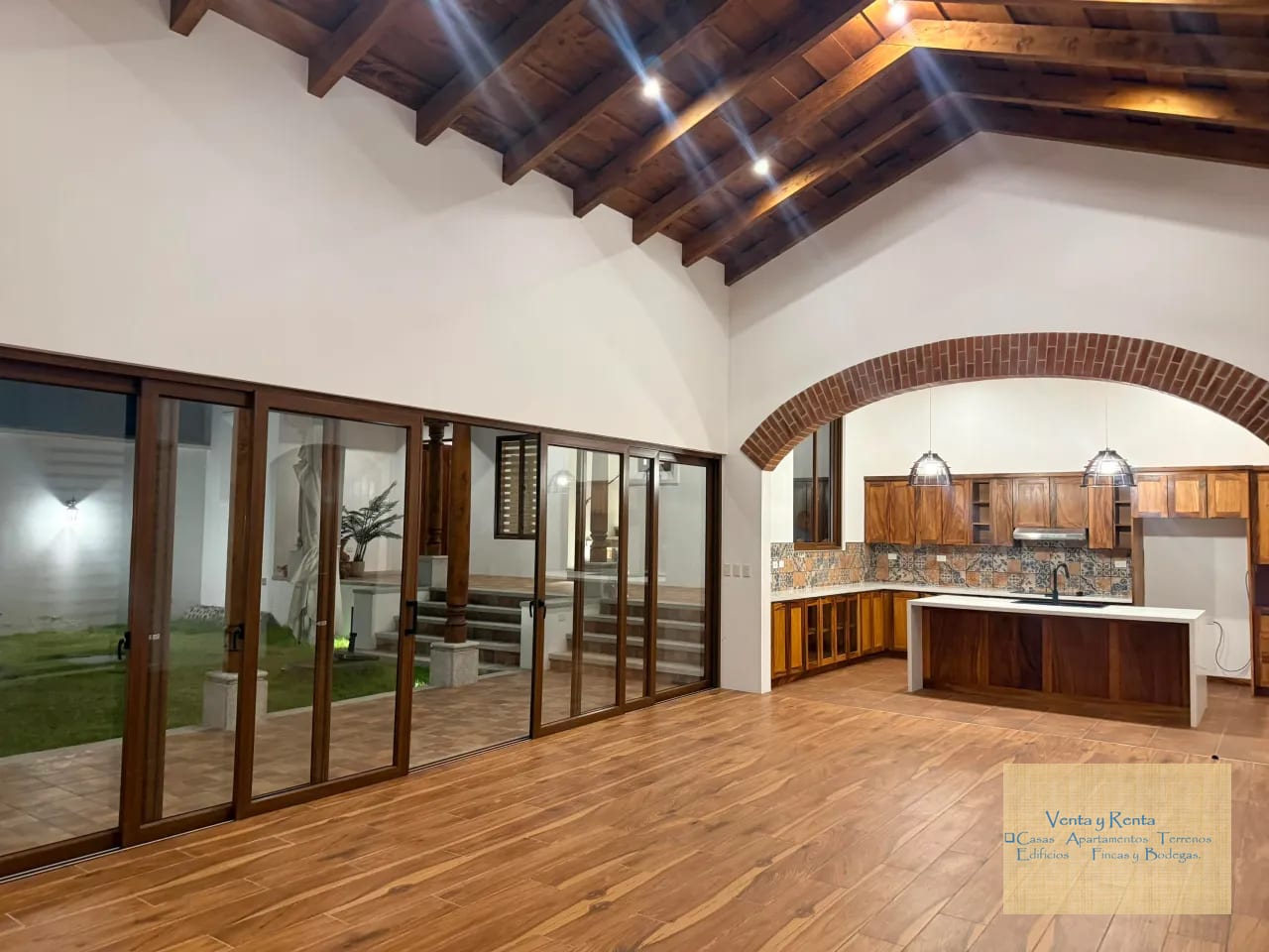 Antigua Guatemala Casa de Esquina Finca Santa Delfina — Casa en Venta en Santa Delfina, Antigua, Sacatepéquez — foto 12 de 13