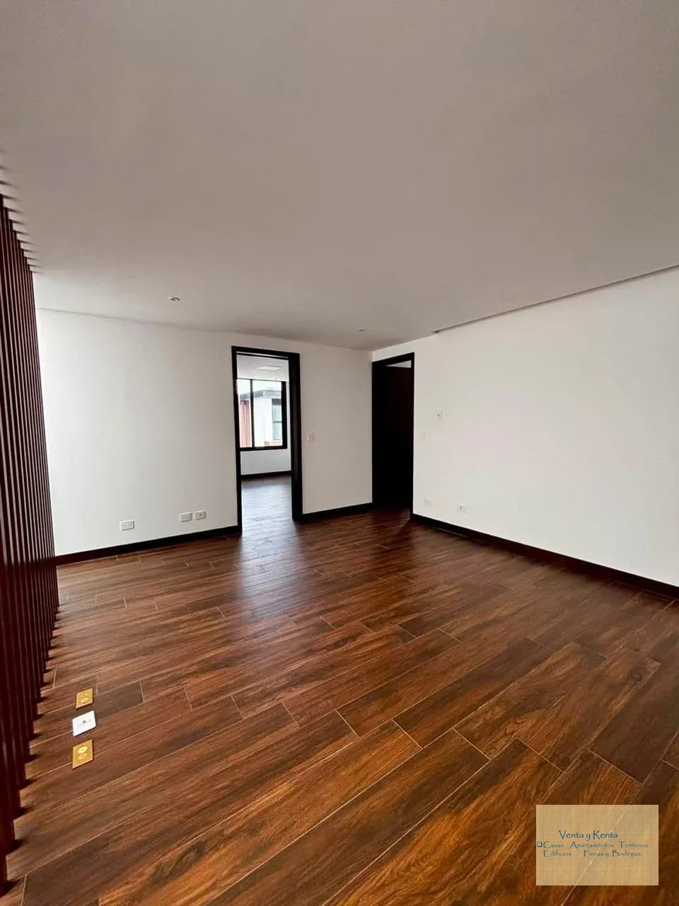 Zona 10 Casa en Exclusivo Condominio Molié — Casa en Venta en Zona 10, Guatemala, Ciudad — foto 5 de 11
