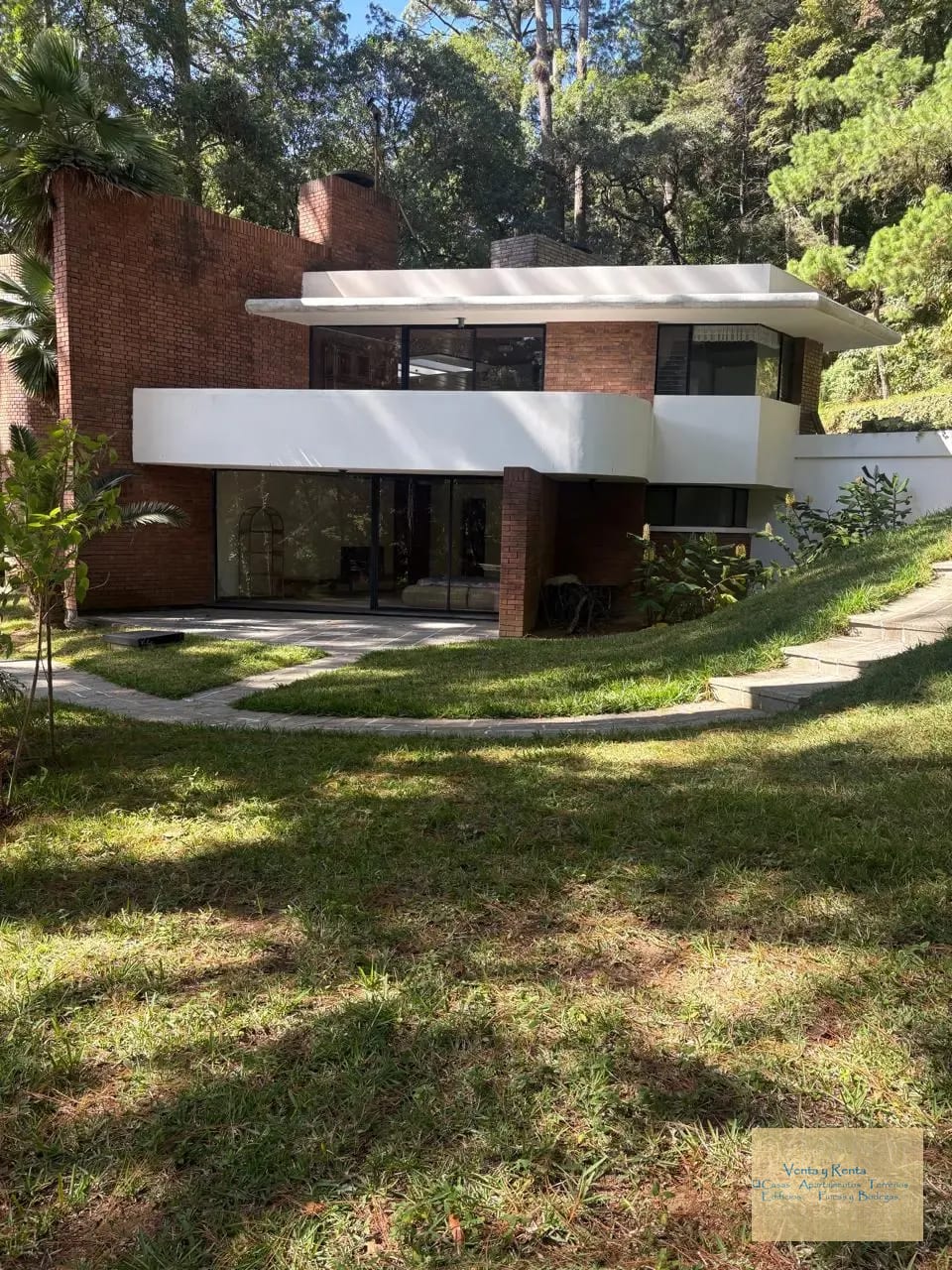 Casa Rodeada de Naturaleza Km 24.5 Carretera Interamericana — Casa en Venta en Labor de Castilla, San Lucas Sacatepéquez, Sacatepéquez — foto 3 de 12