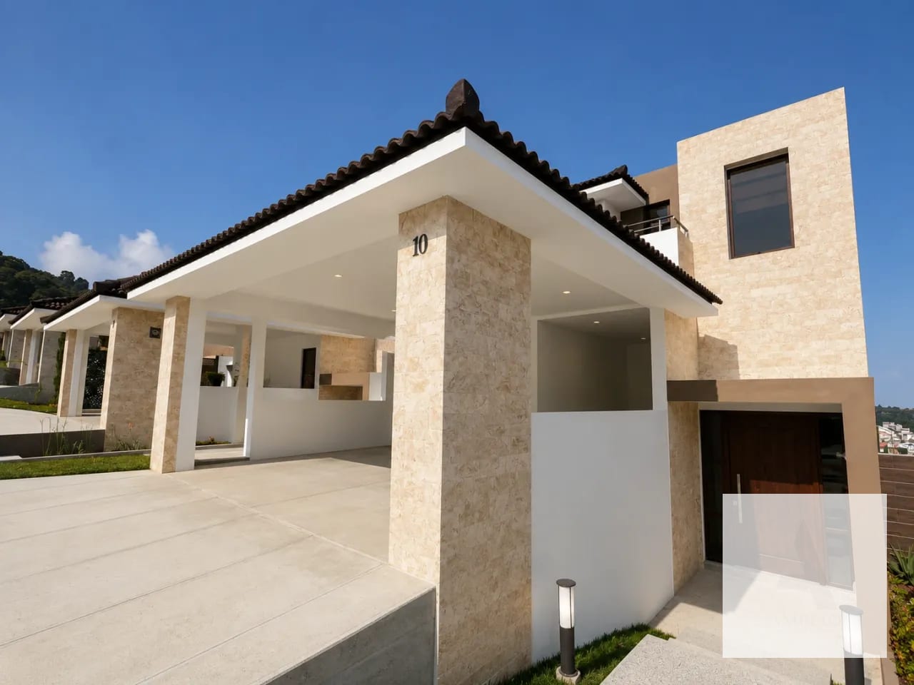 Casa moderna con jardín, pérgola y terraza en zona 16 — Casa en Alquiler en Lomas de San Isidro, Zona 16, Guatemala, Ciudad — foto 3 de 12