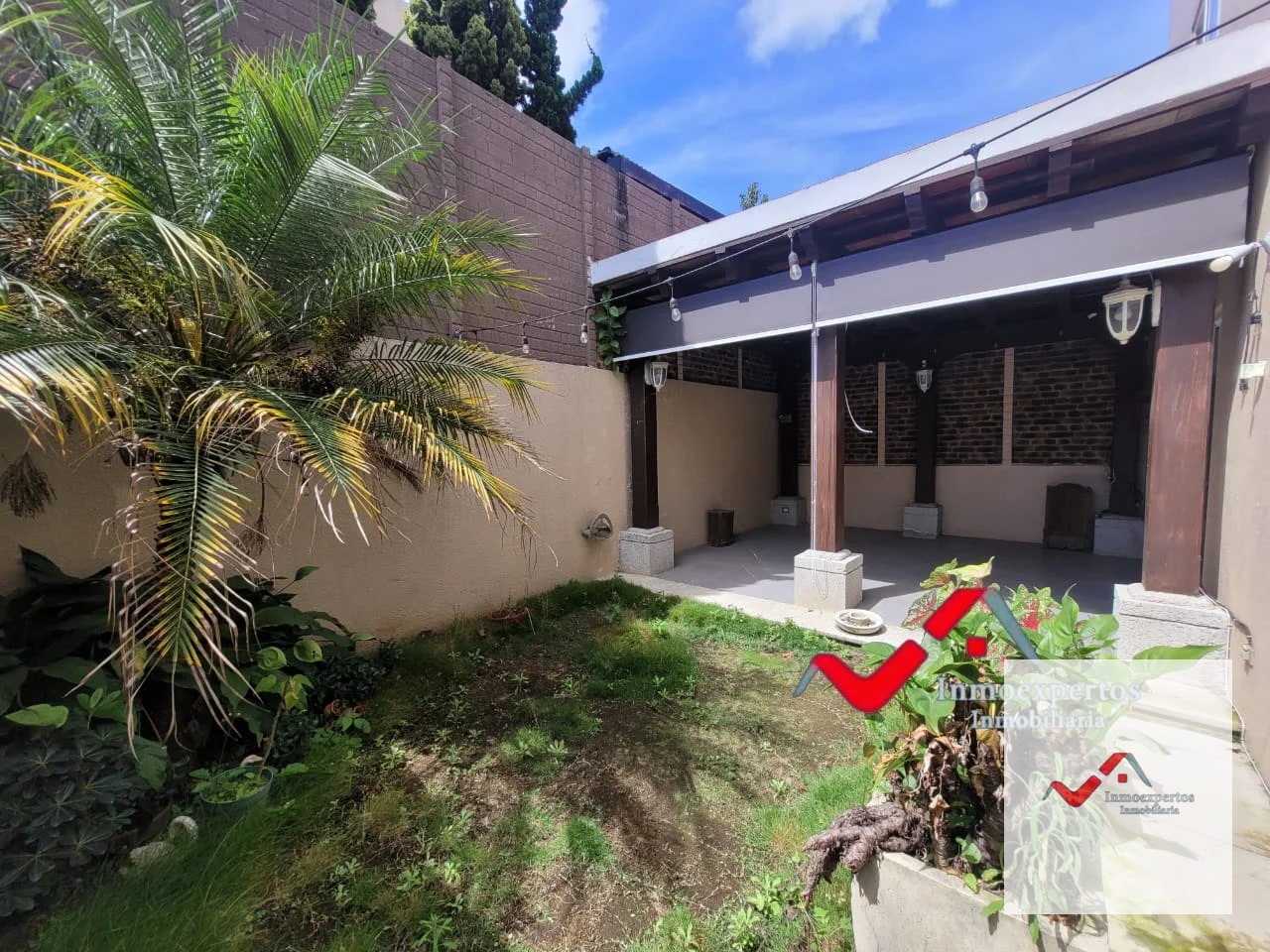 CASA EN RENTA EN PRADOS DE SAN CRISTOBAL, ZONA 8 DE MIXCO — Casa en Alquiler en Prados de San Cristóbal, Zona 8 Mixco, Guatemala, Ciudad — foto 2 de 15